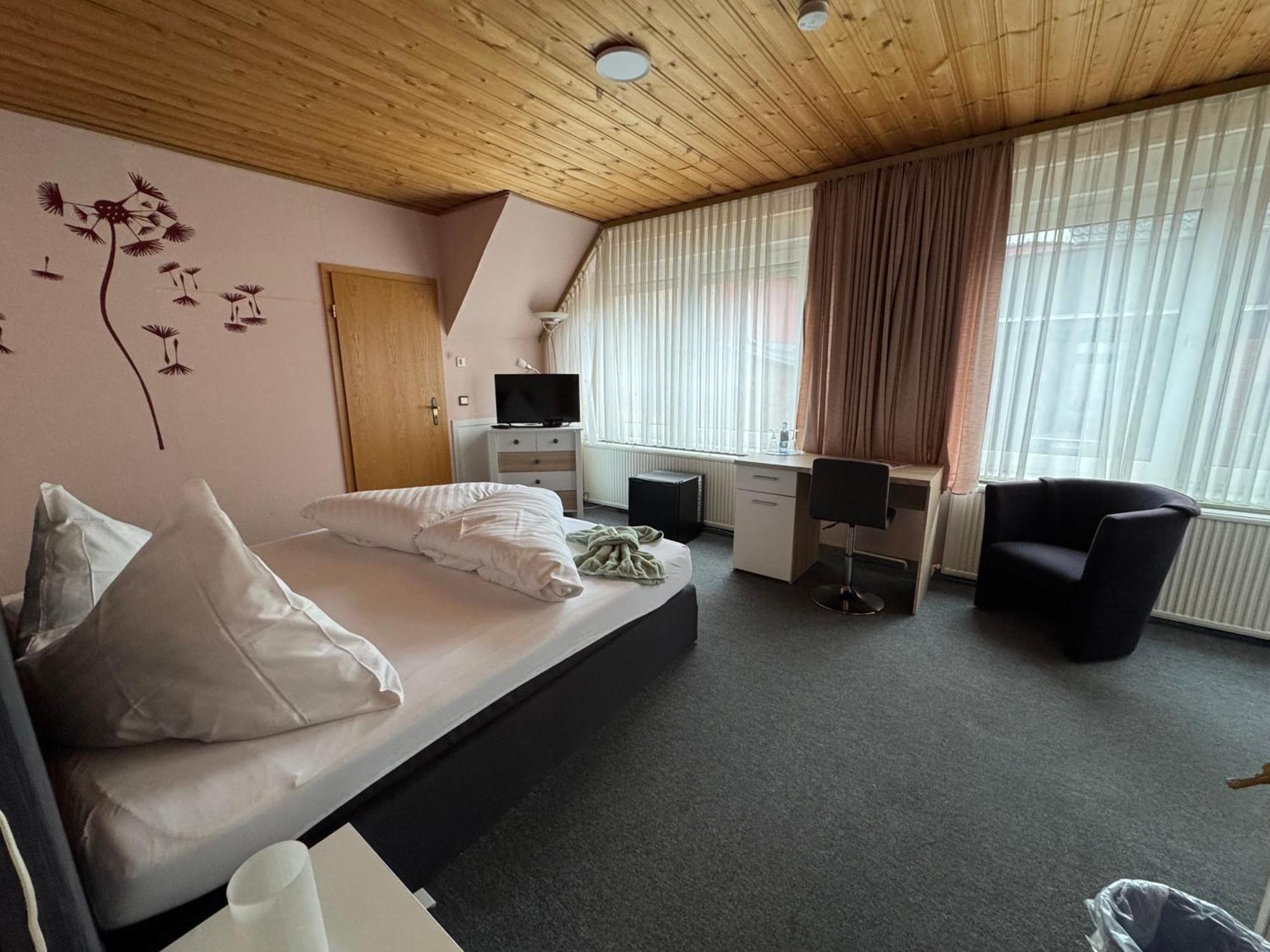 Hotel-Restaurant Christine Lübz Eksteriør bilde